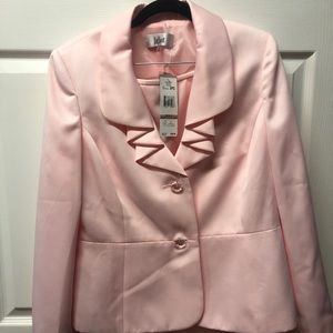 Le Suit NWT 2 Piece Jacket and Skirt Size 12
